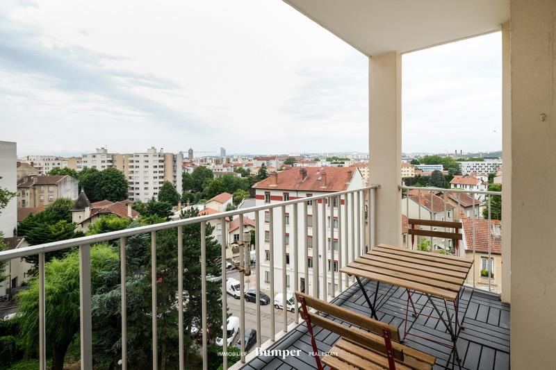 Appartement - 97 m² - 5 pièces