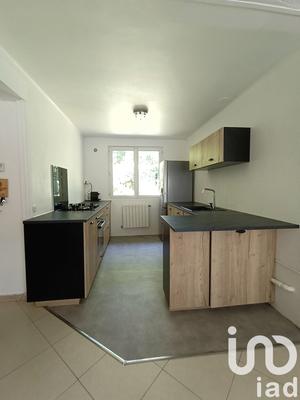 Maison - 89 m² - 5 pièces