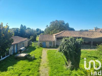 Maison de campagne - 560 m² - 19 pièces