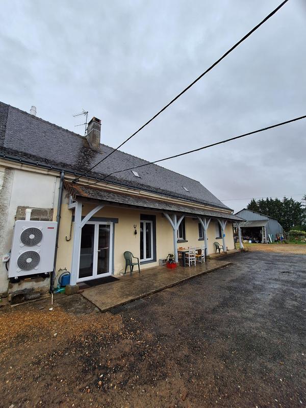 Maison - 202 m² - 8 pièces