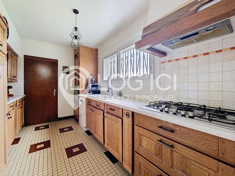 Maison - 96 m² - 4 pièces