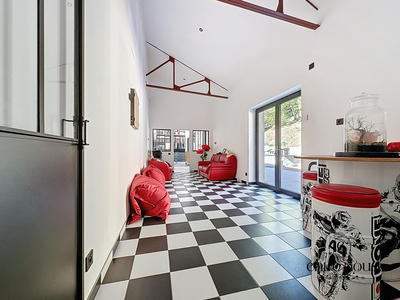 Maison - 167 m² - 4 pièces