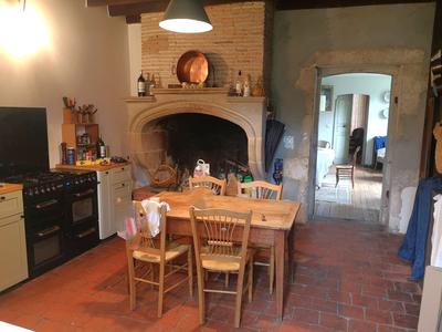 Maison - 260 m² - 8 pièces