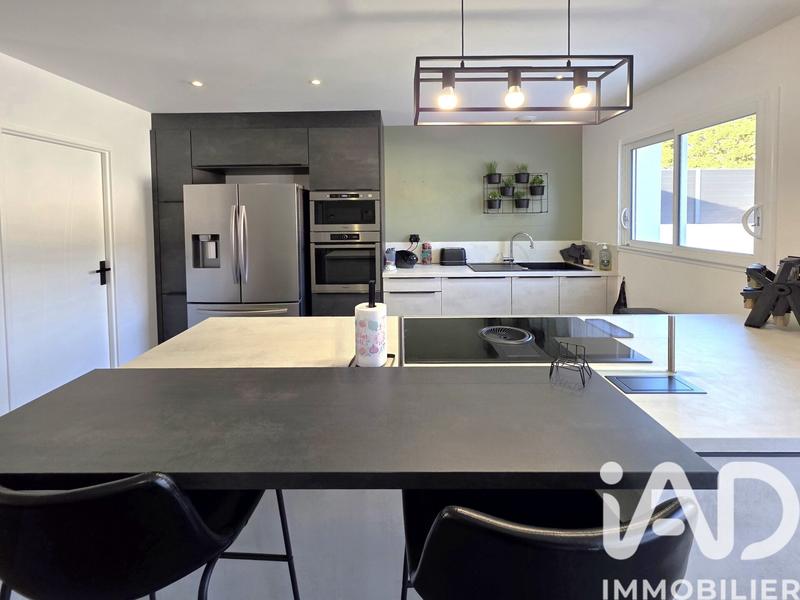 Maison - 100 m² - 4 pièces