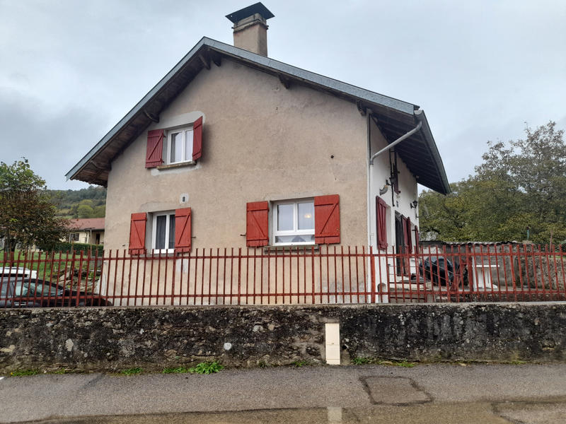 Maison - 60 m² - 4 pièces