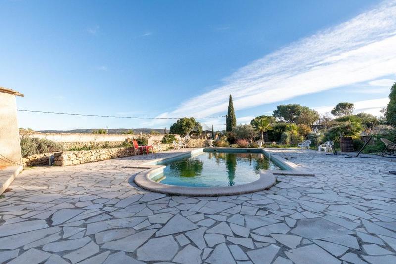 Demeure - 292 m² - 5 pièces