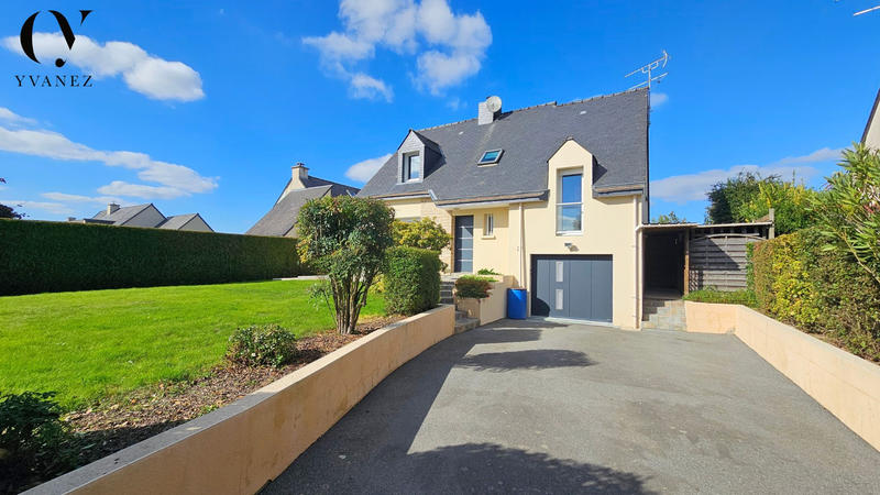 Maison - 122 m² - 7 pièces