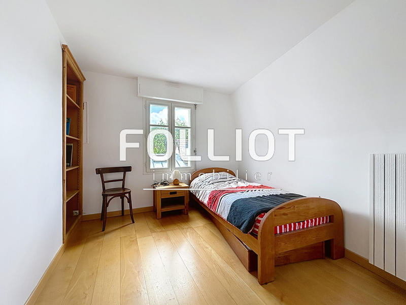 Maison - 137 m² - 5 pièces