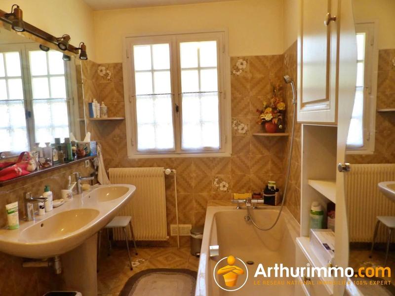 Maison - 98 m² - 4 pièces