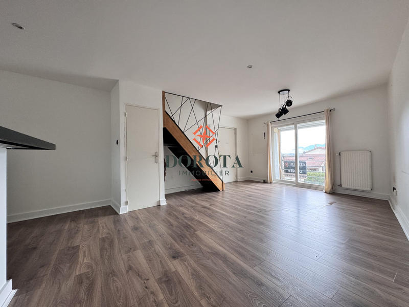 Duplex - 63 m² - 4 pièces