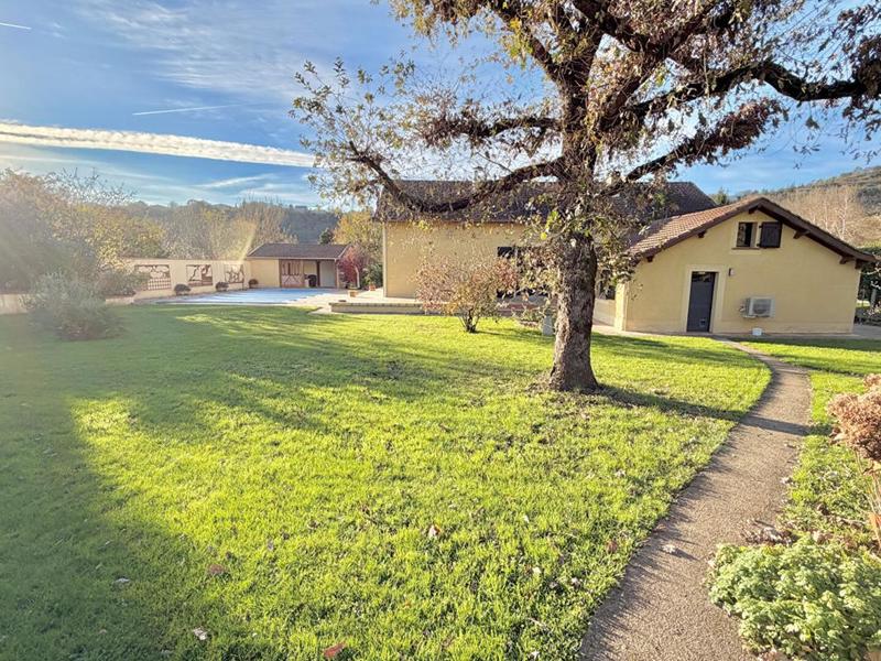 Maison - 130 m² - 4 pièces