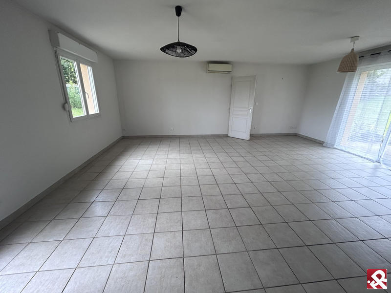 Maison - 86 m² - 4 pièces