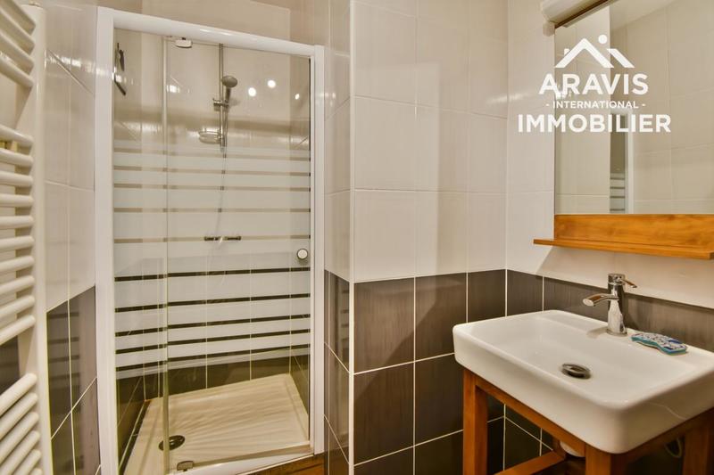 Maison - 393 m² - 11 pièces