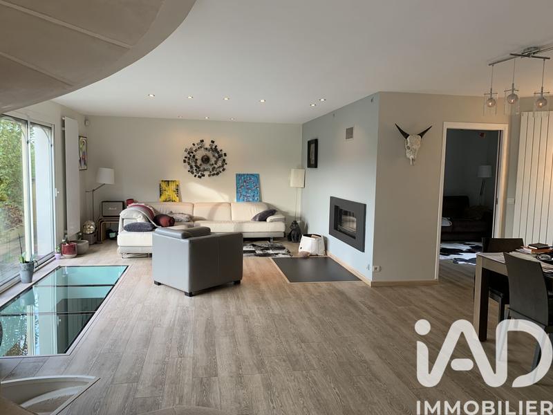 Maison de maîtres - 358 m² - 7 pièces