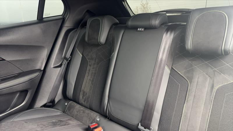 Peugeot 2008 1.2 PureTech 155 Eat8 Gt