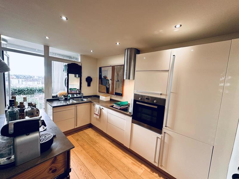 Appartement - 95 m² - 4 pièces