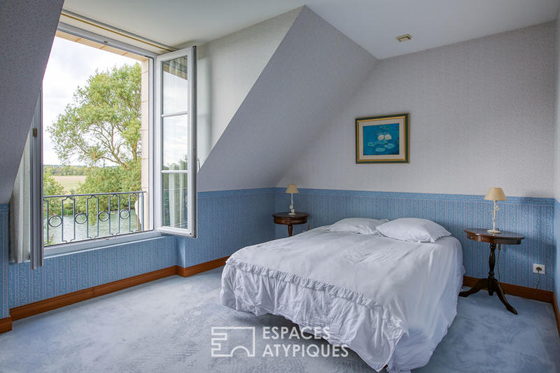 Maison - 241 m² - 9 pièces