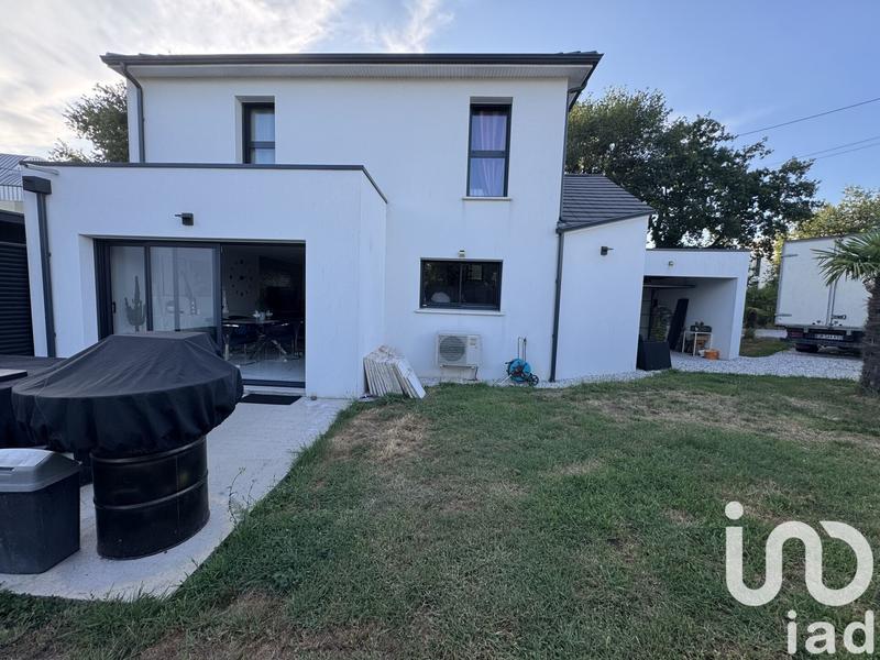 Maison - 105 m² - 4 pièces