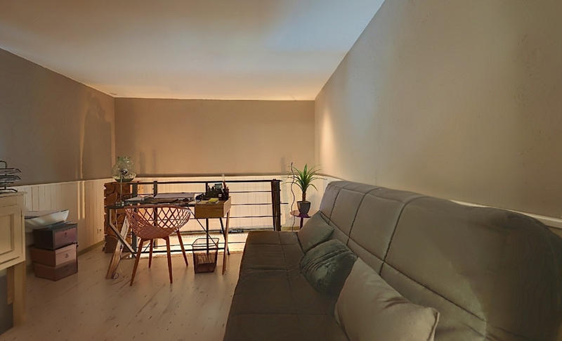 Maison - 245 m² - 12 pièces