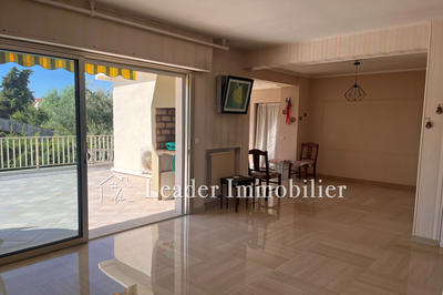 Appartement - 112 m² - 4 pièces