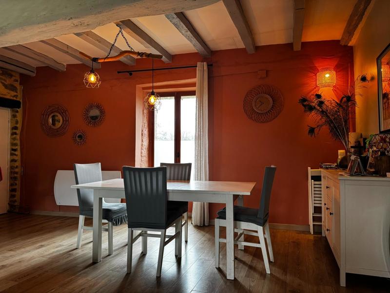 Maison - 147 m² - 7 pièces