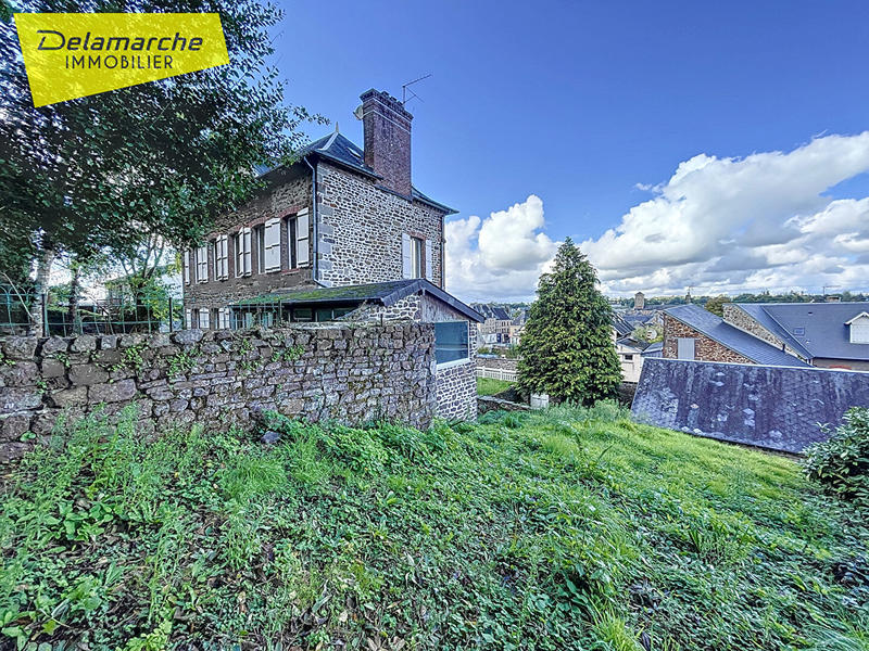 Maison - 188 m² - 9 pièces