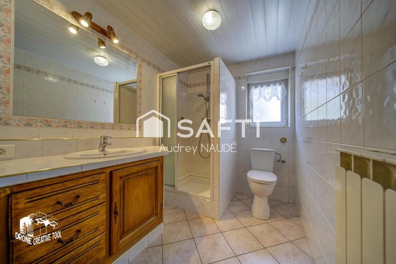 Maison - 140 m² - 5 pièces