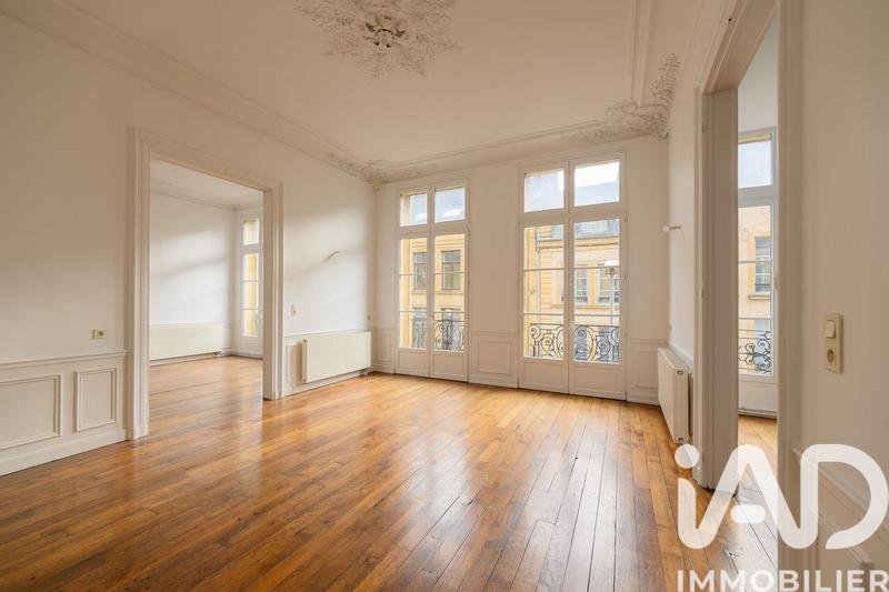 Appartement - 146 m² - 6 pièces
