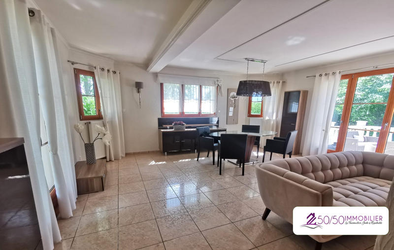 Maison - 155 m² - 7 pièces