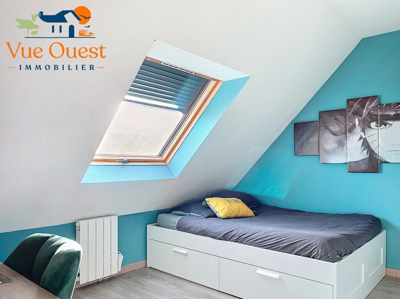 Maison - 80 m² - 5 pièces