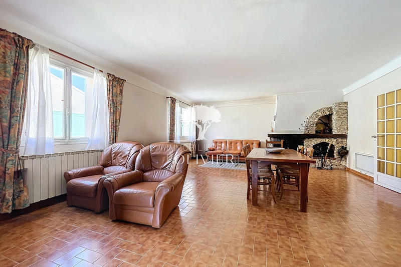 Villa - 100 m² - 4 pièces