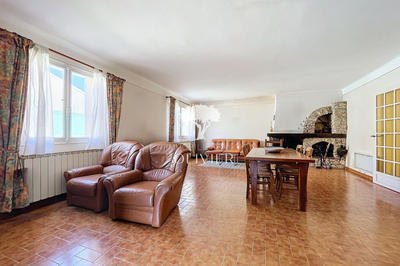 Villa - 100 m² - 4 pièces