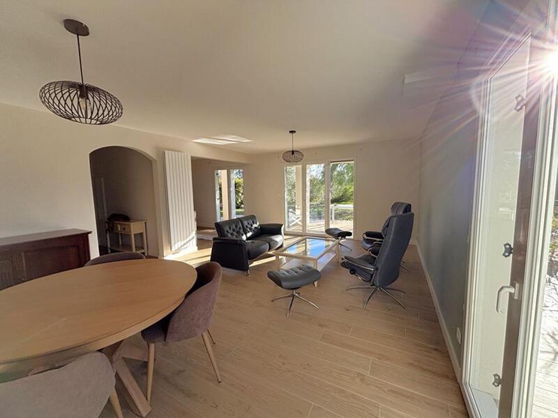 Maison - 122 m² - 5 pièces