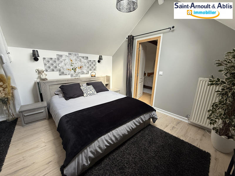 Maison ancienne - 355 m² - 14 pièces