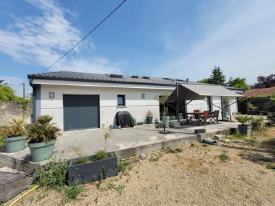 Maison - 170 m² - 7 pièces