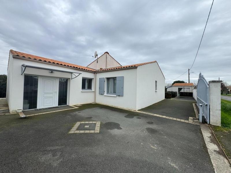 Maison traditionnelle - 100 m² - 4 pièces