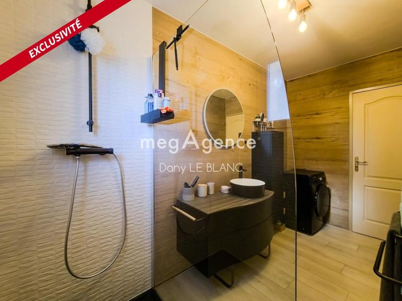 Pavillon - 96 m² - 5 pièces