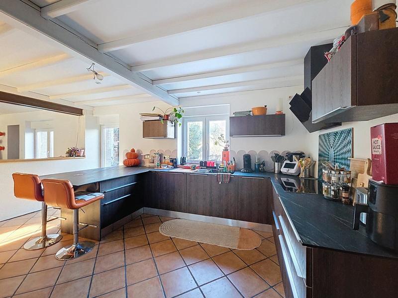 Maison - 177 m² - 7 pièces