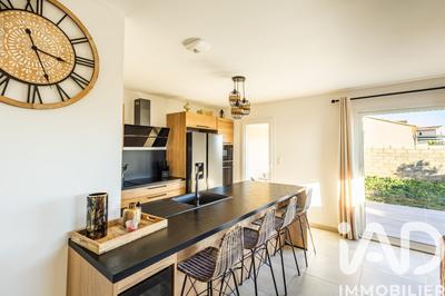 Maison - 87 m² - 5 pièces