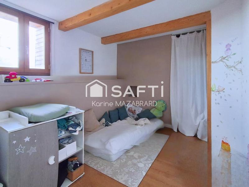 Maison - 105 m² - 5 pièces