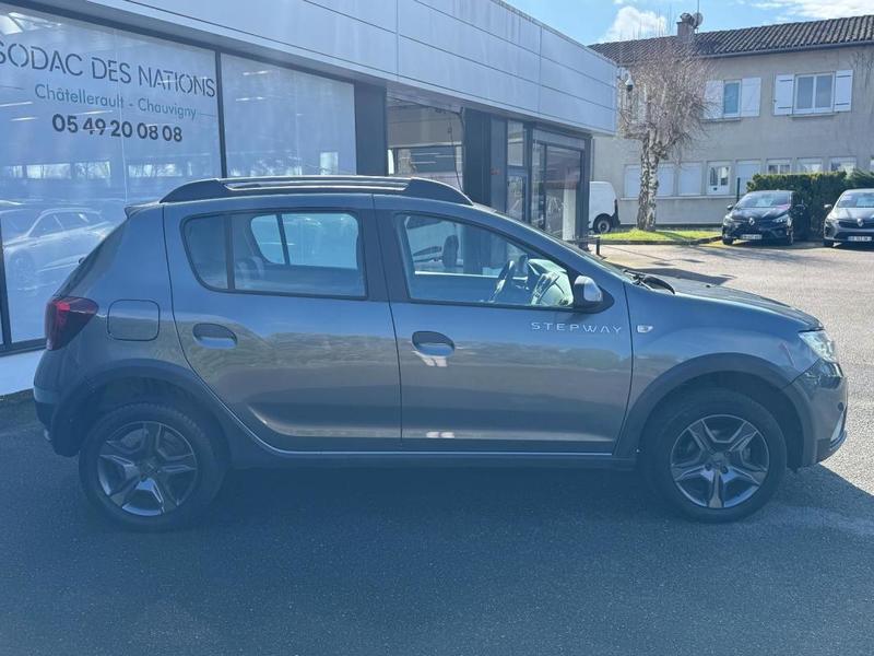 Dacia Sandero TCe 90 Explorer