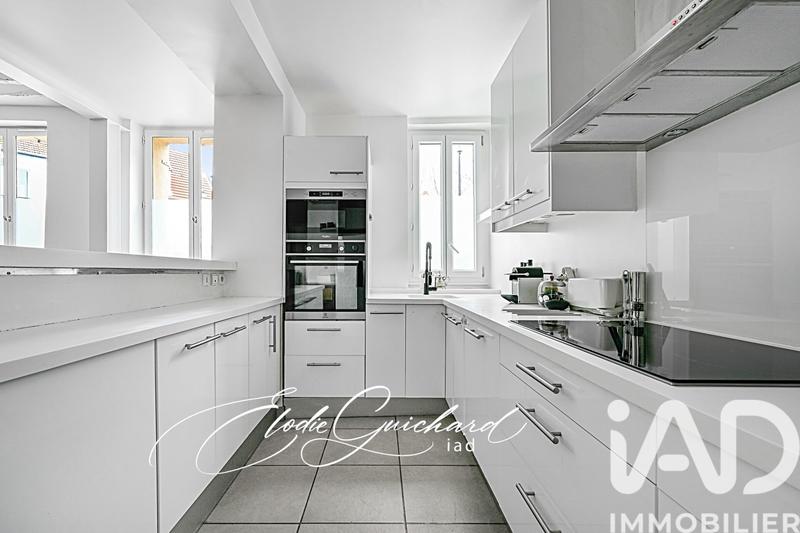 Appartement - 94 m² - 4 pièces