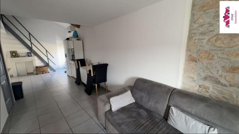 Immeuble - 92 m² - 3 pièces