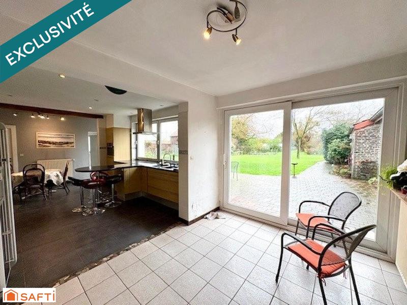 Maison - 293 m² - 9 pièces