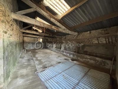 Immeuble - 180 m² - 3 pièces