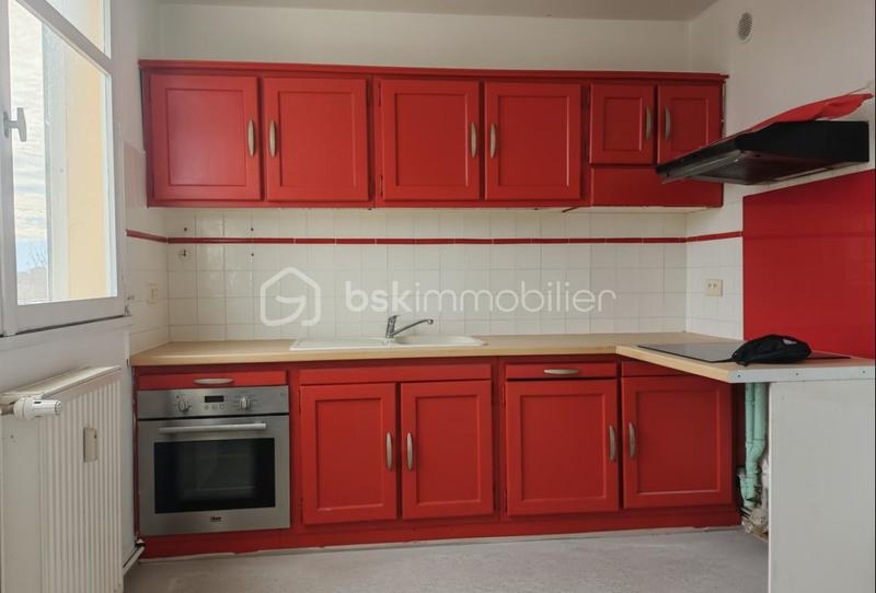 Appartement - 90 m² - 5 pièces