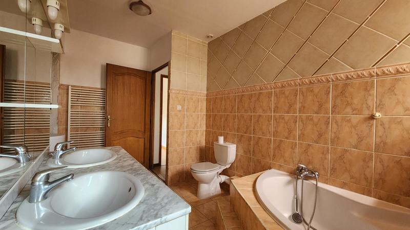 Maison - 135 m² - 4 pièces