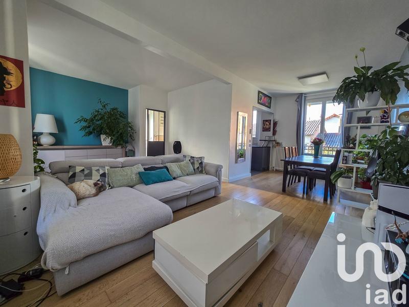 Maison - 97 m² - 6 pièces