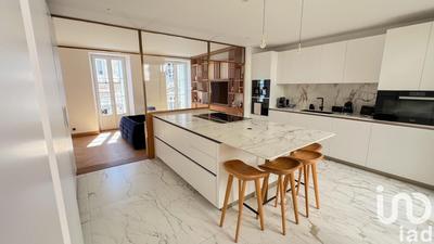 Appartement - 105 m² - 3 pièces