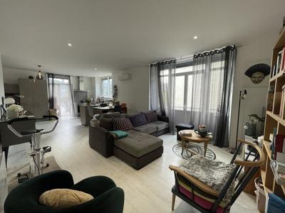 Appartement - 92 m² - 4 pièces